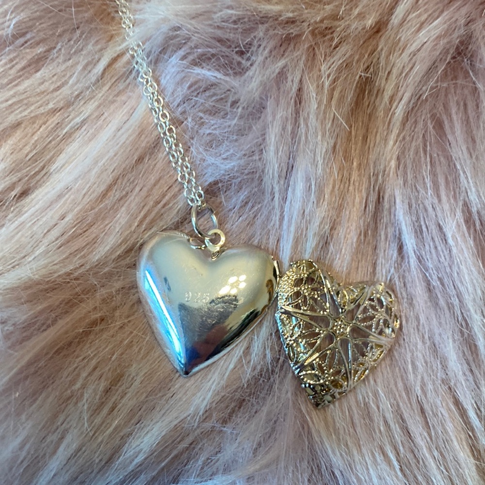 Vintage heart locket - Picture 5 of 9